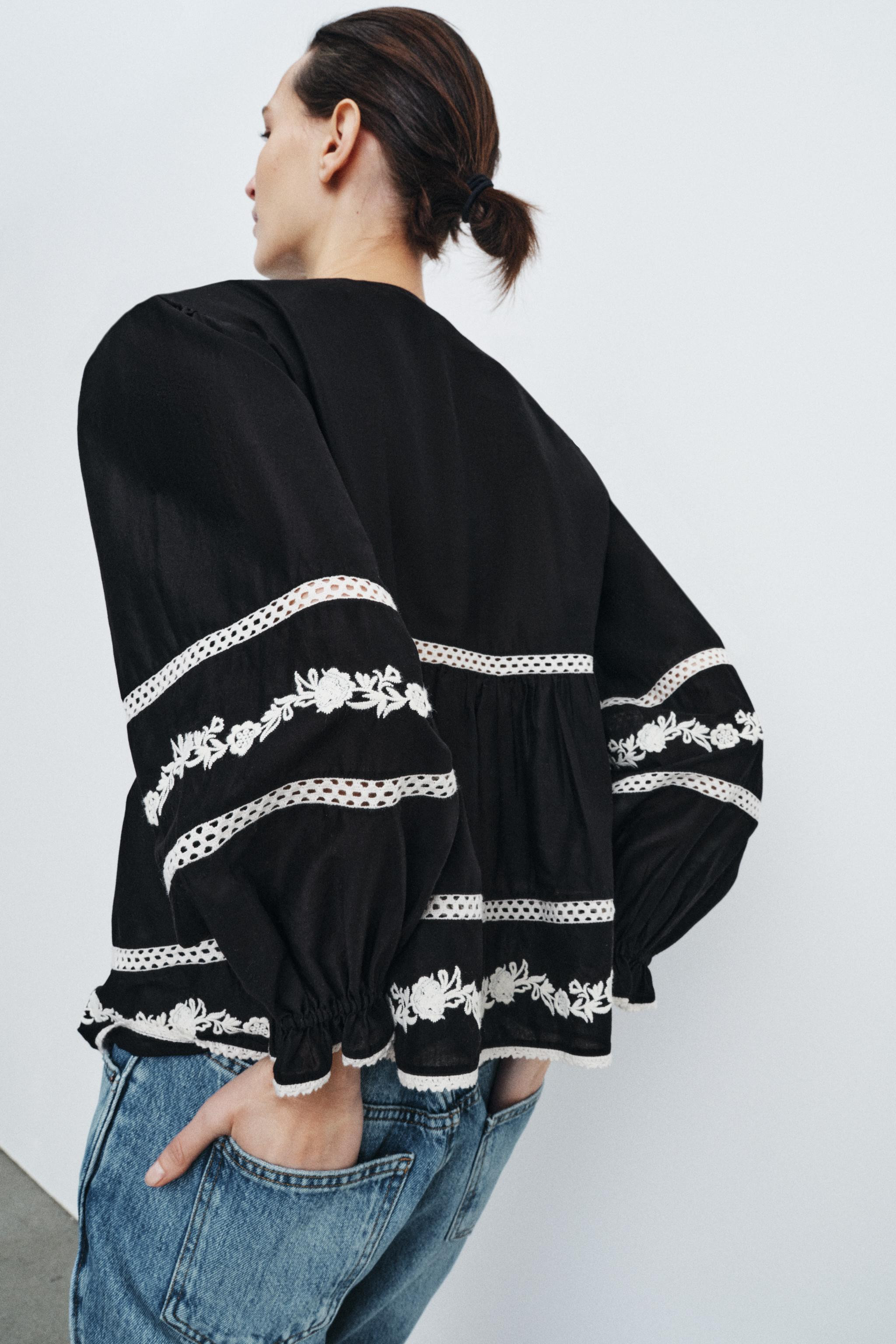 EMBROIDERED BLOUSE ZW COLLECTION | Zara UK