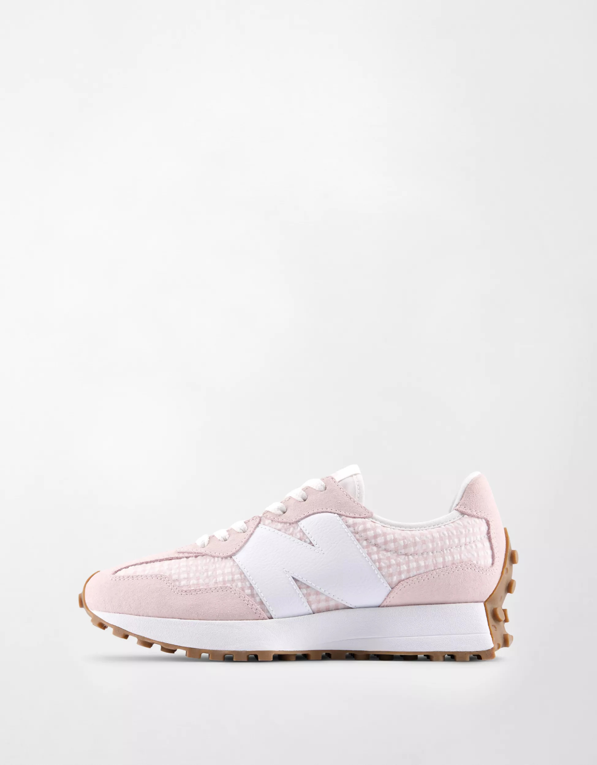 New Balance 327 Sneaker | American Eagle Outfitters (US & CA)