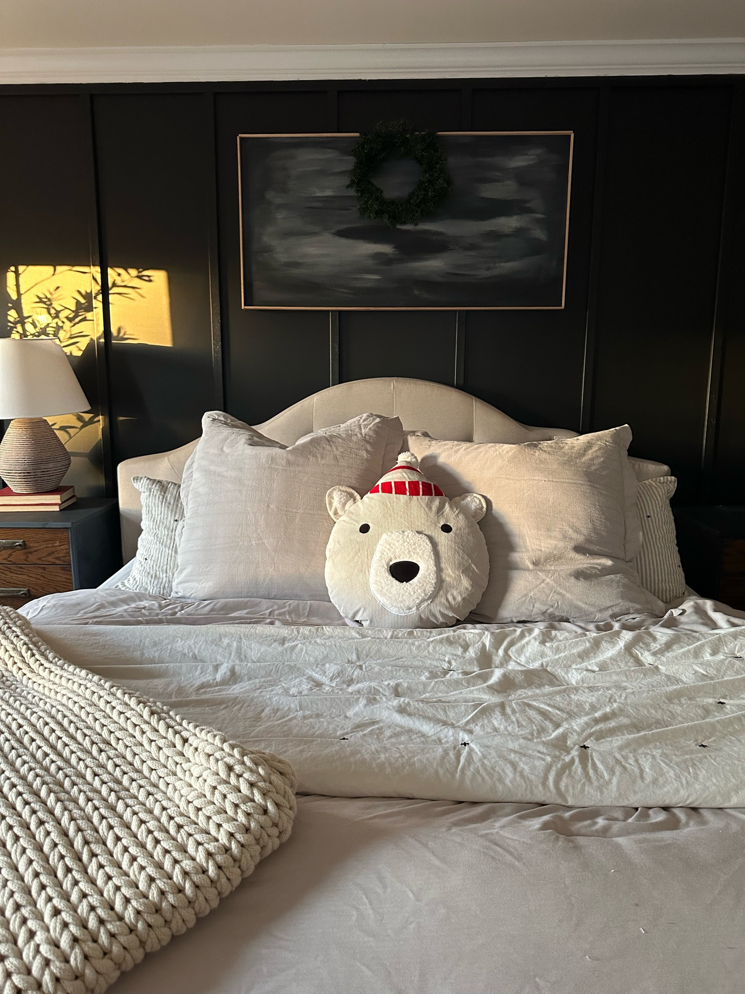 CUDDL DUDS IVORY PILLOW || my holiday bedroom @kohls

#LTKHoliday #LTKhome #LTKsalealert