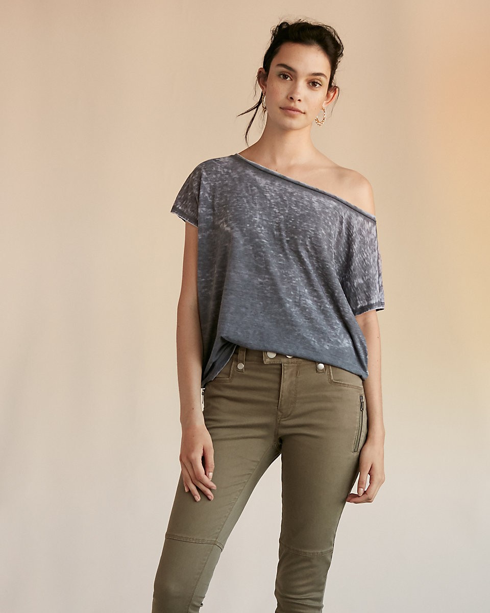 Express One Eleven Off The Shoulder London Tee | Express