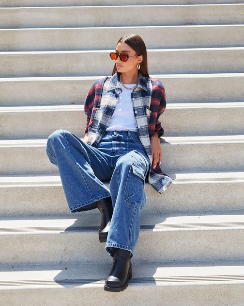 Rizzo High Rise Wide Leg Cargo Jeans - Medium Wash | VICI