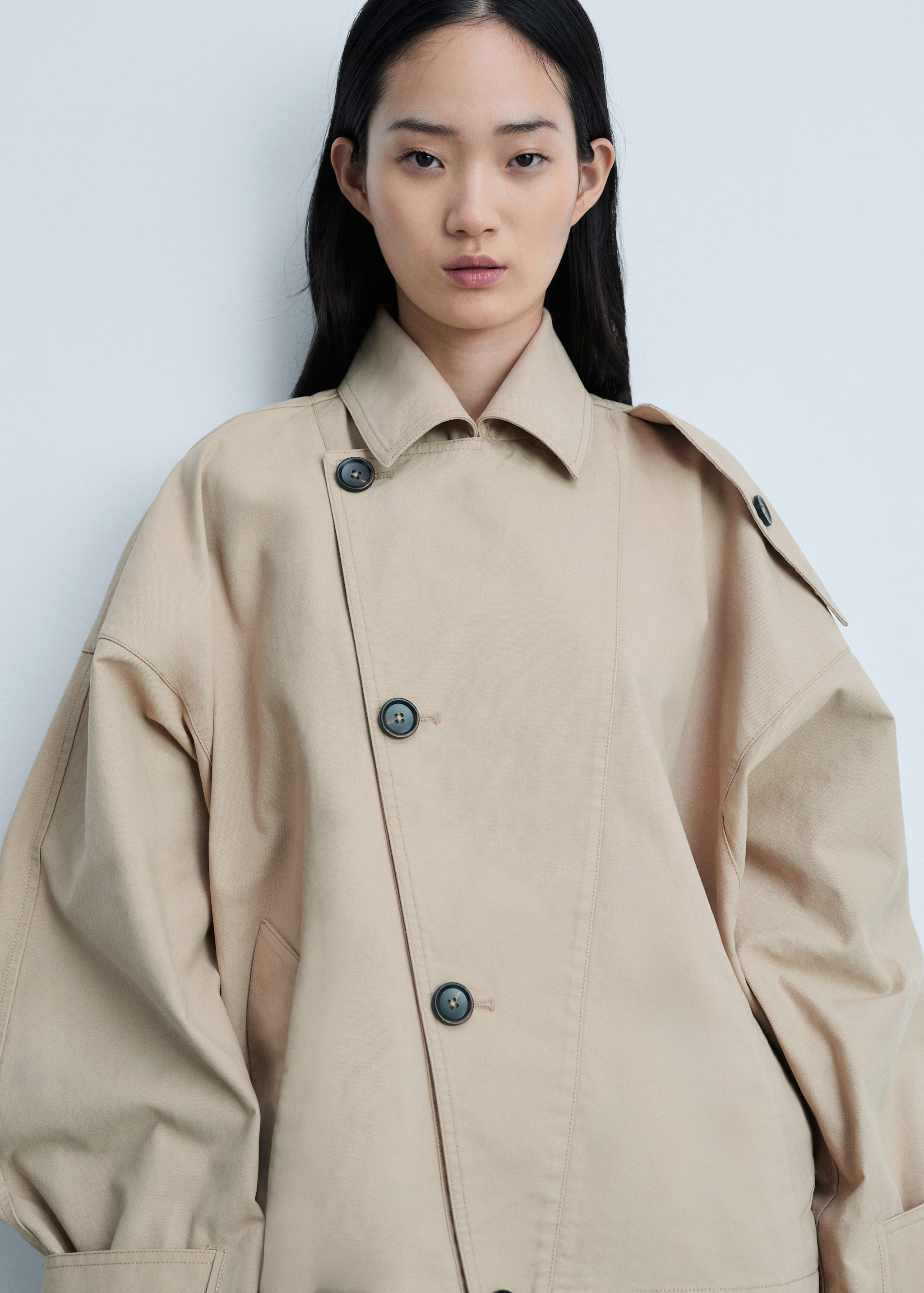 Short double-breasted trench coat - Woman | MANGO USA | MANGO (US)