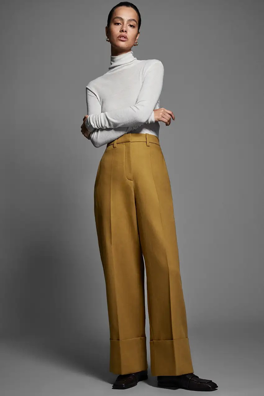 THE WIDE-LEG TWILL CHINOS - DARK Camel - Trousers - Camel Pants Work Pants Business Casual Work Wear | COS (US)