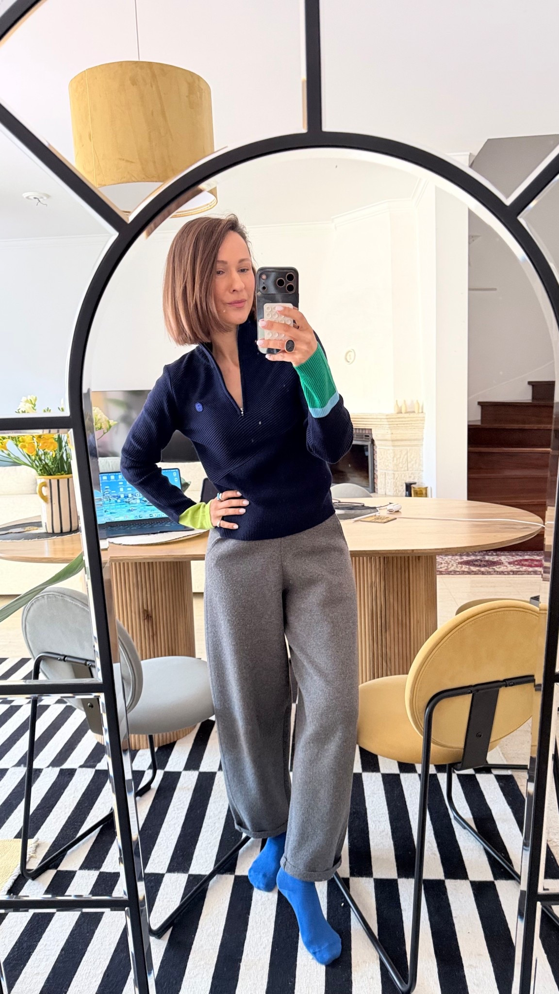 Wool pants are in size XS / long sleeve top - M 💙