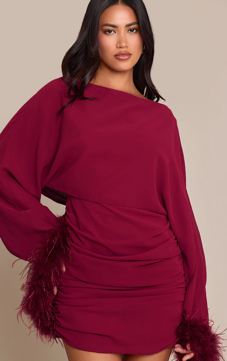 Wine Extreme Feather Cuff Ruched Bodycon Dress | Dresses | PrettyLittleThing US