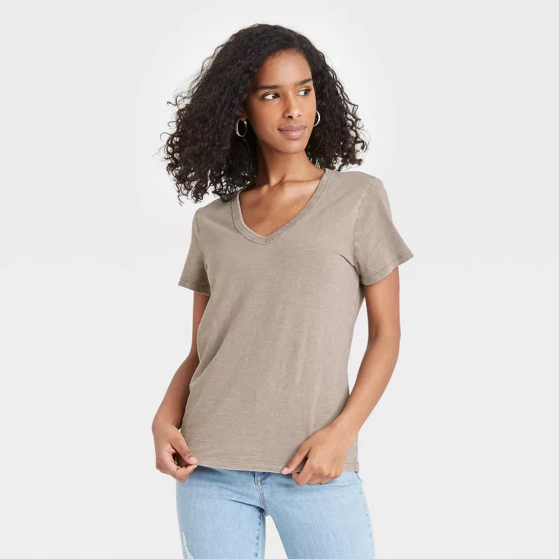 Women's Short Sleeve V-Neck T-Shirt - Universal Thread™  Gray XS | Target