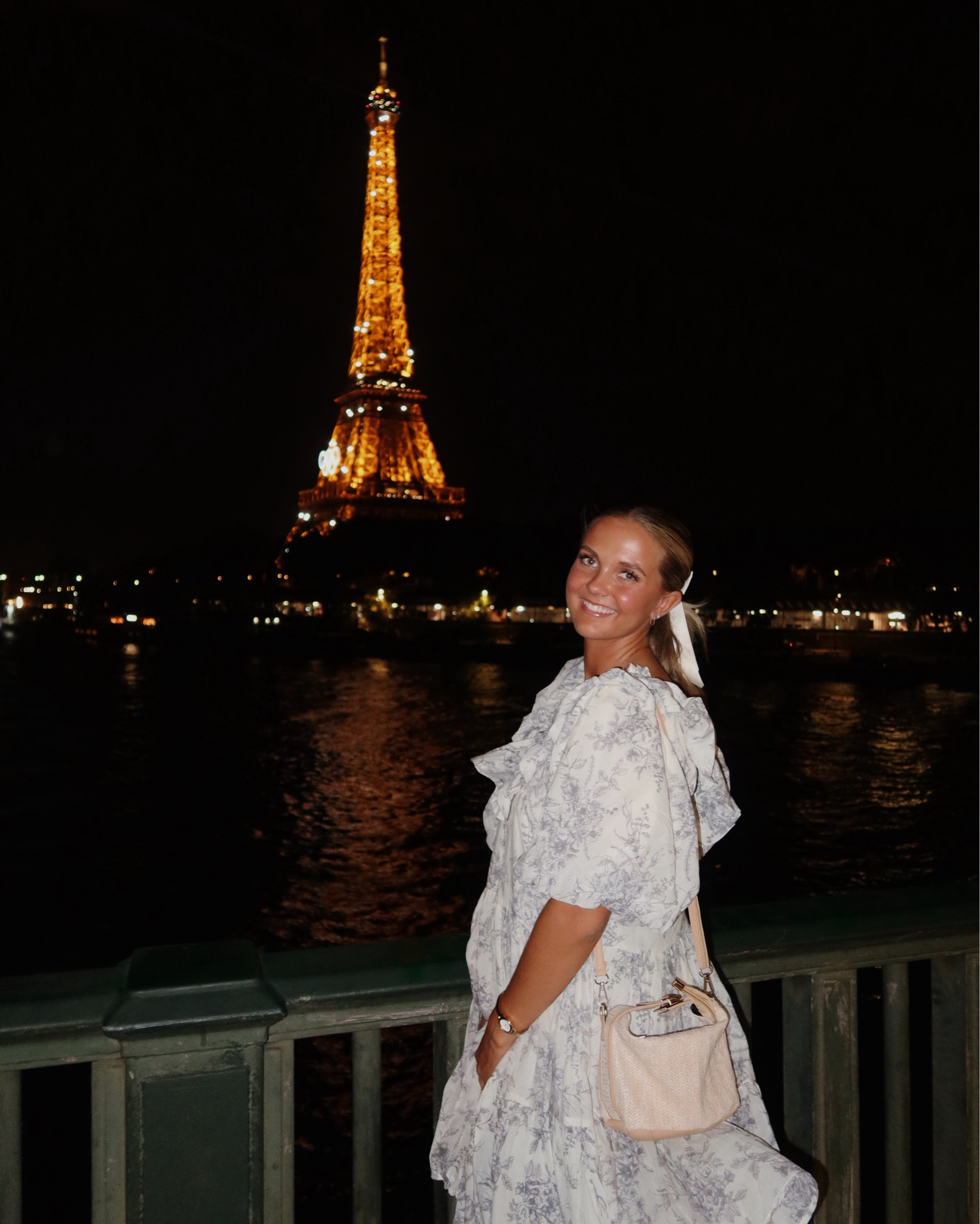 My outfits in Paris at night 