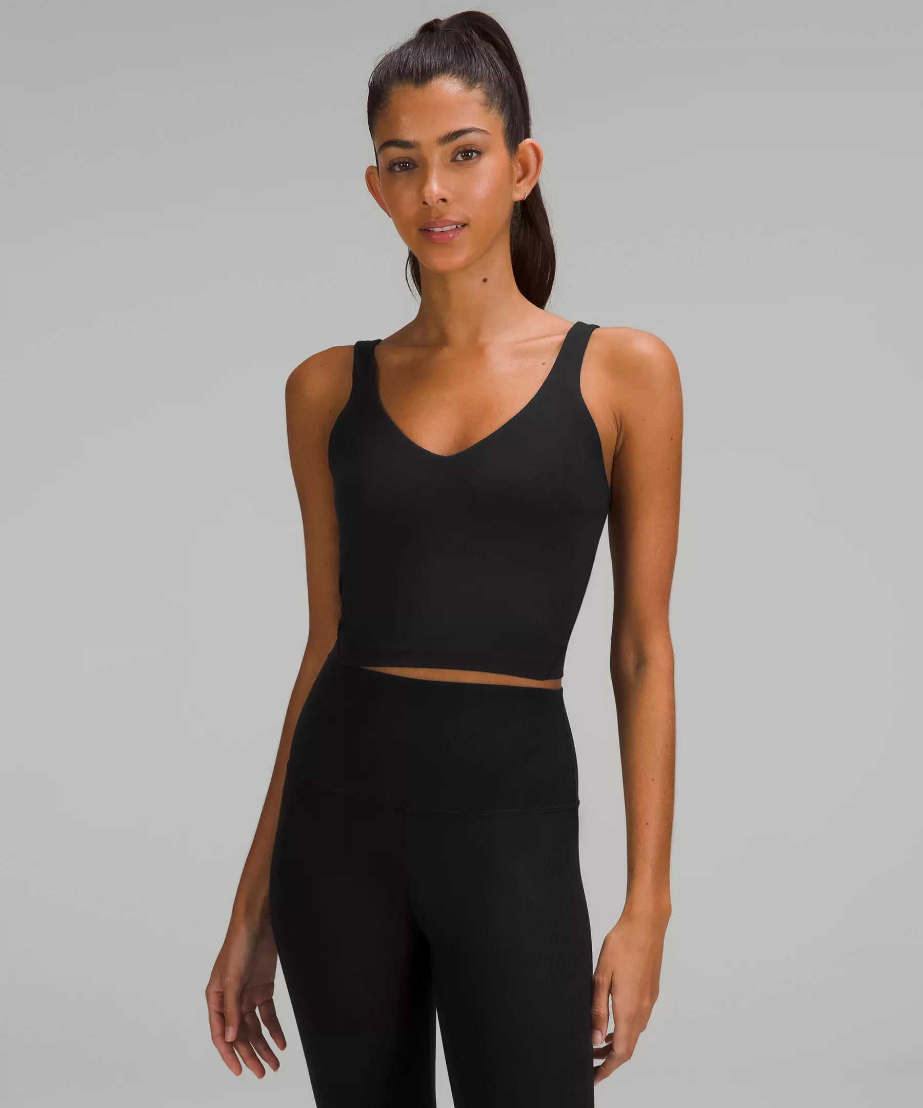 Has anyone tried Arie Offline longline bra yet? It's really similar to  power y tank after cropped! And it's so comfy 😍 : r/lululemon