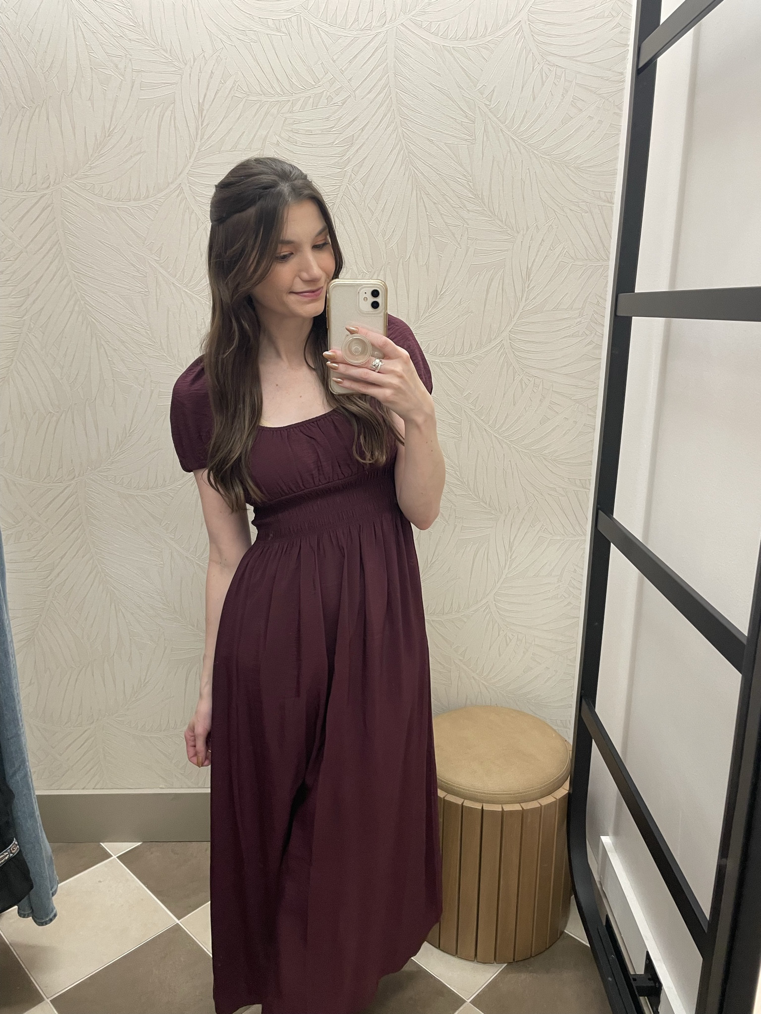 Abercrombie try on

Use code CYBERAF

#LTKCyberWeek