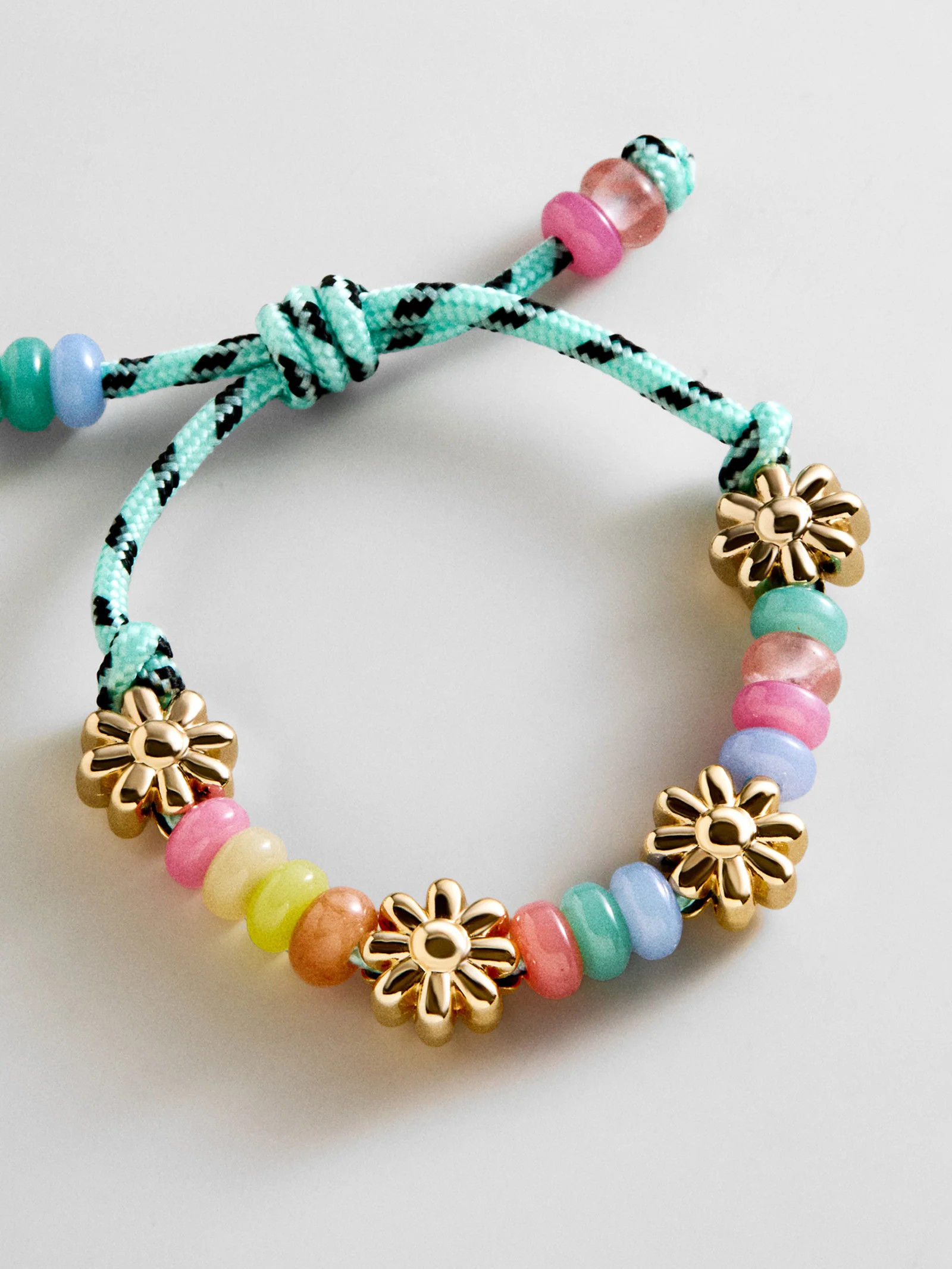 Happy Here Beaded Bracelet - Flower | BaubleBar