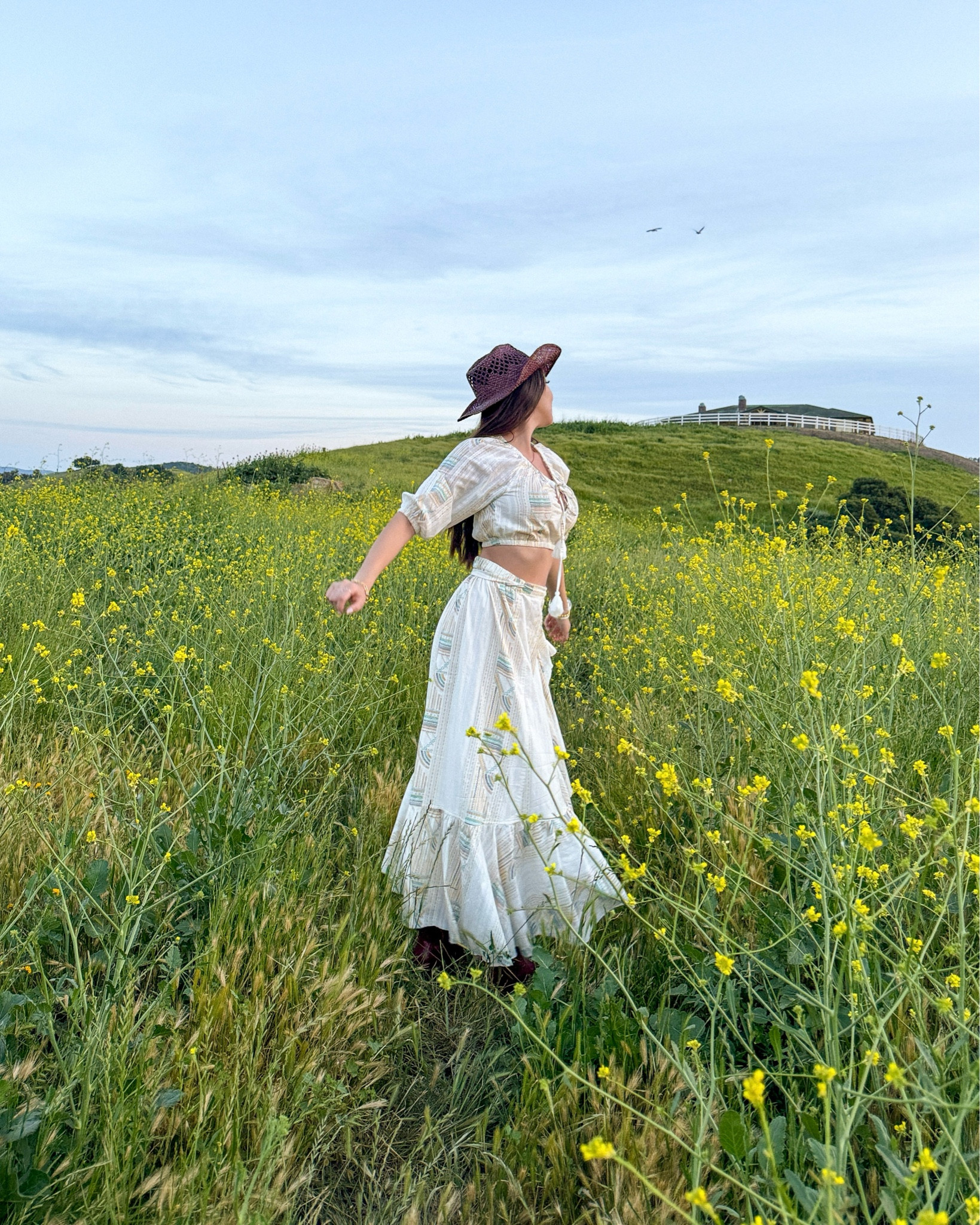 finally feeling like spring 🌿🌼👢 cowgirl hat + matching set from O’Neill Women’s Festival Collection /ad 

#LTKfindsunder100 #LTKFestival #LTKSeasonal