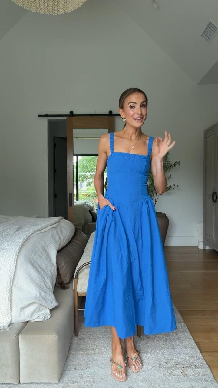 Another stunning dress on major sale! 🙌🏼 use code AFLTK for an additional 20% off too! 😍