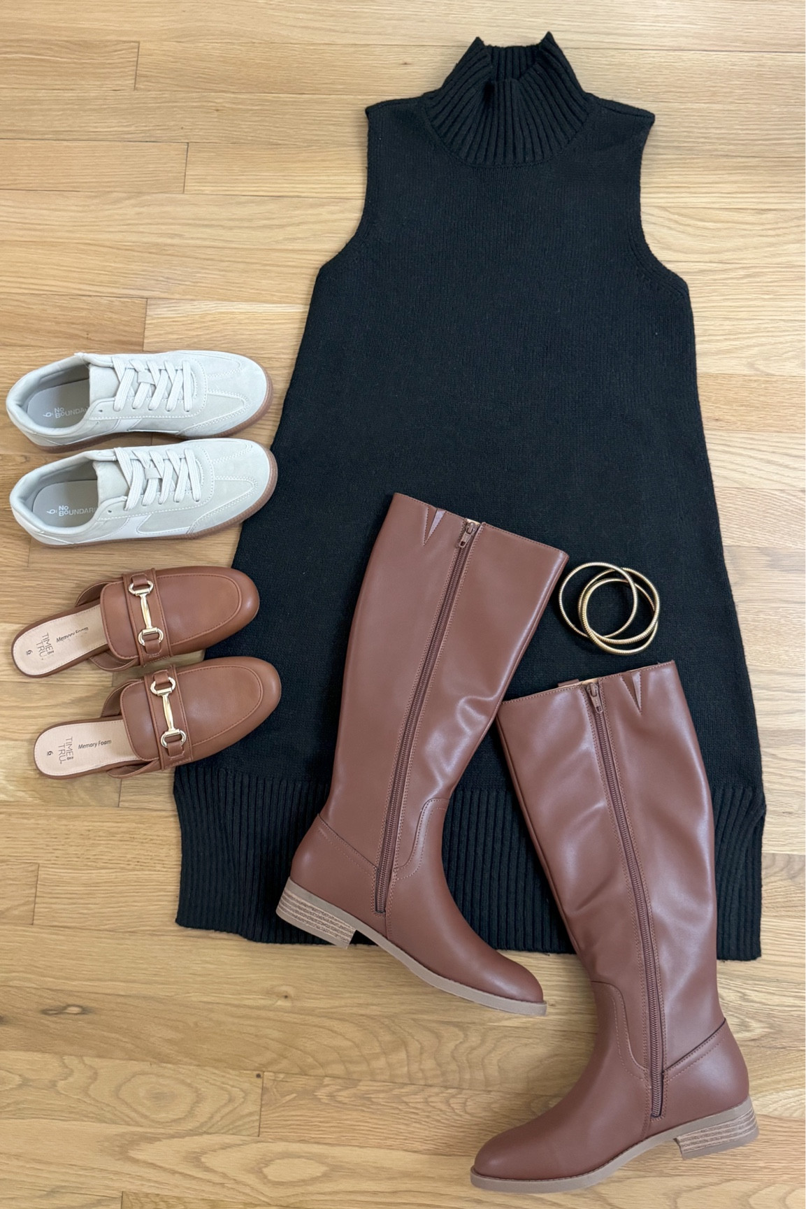 One dress with 3 pairs of fall shoes to style it with! 

@walmartfashion #walmartpartner #walmartfashion