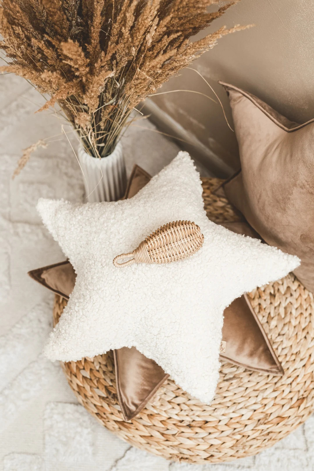 Teddy/ boucle star pillow ecru, star cushion, pillow to kidsroom, decorative pillow, teddy pillow | Etsy (US)