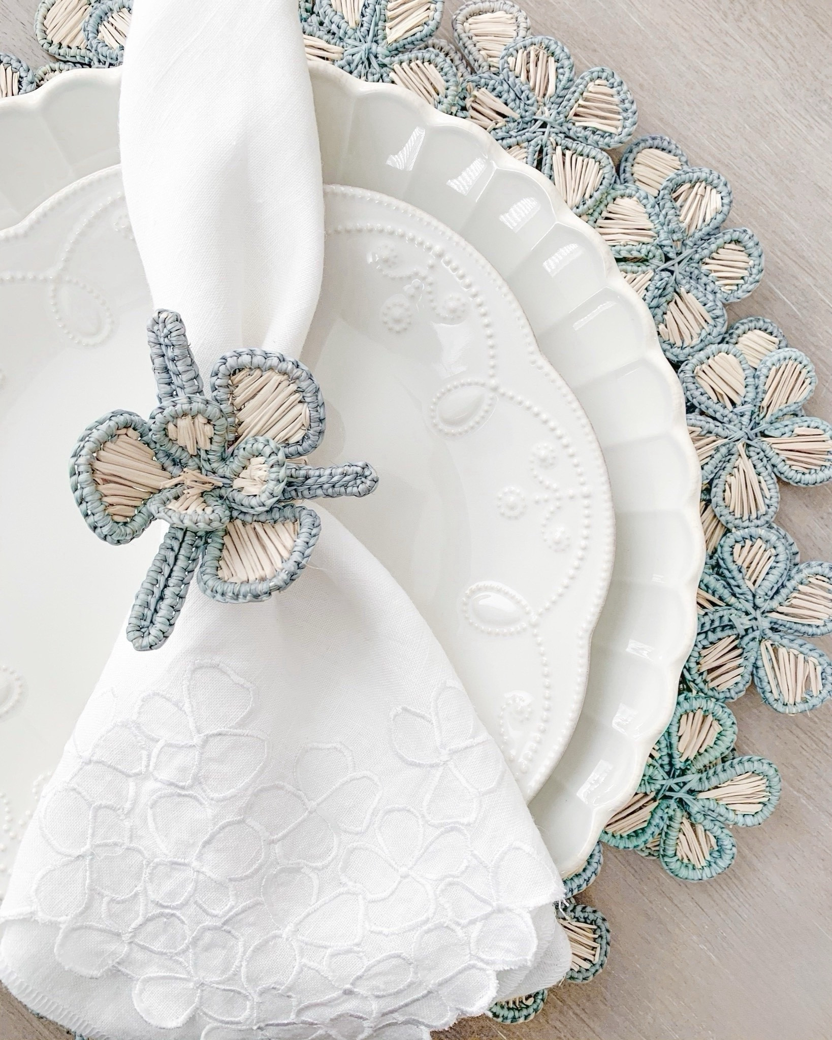 Sweet floral blue + white table 🤍

#LTKhome #LTKparties #LTKsalealert