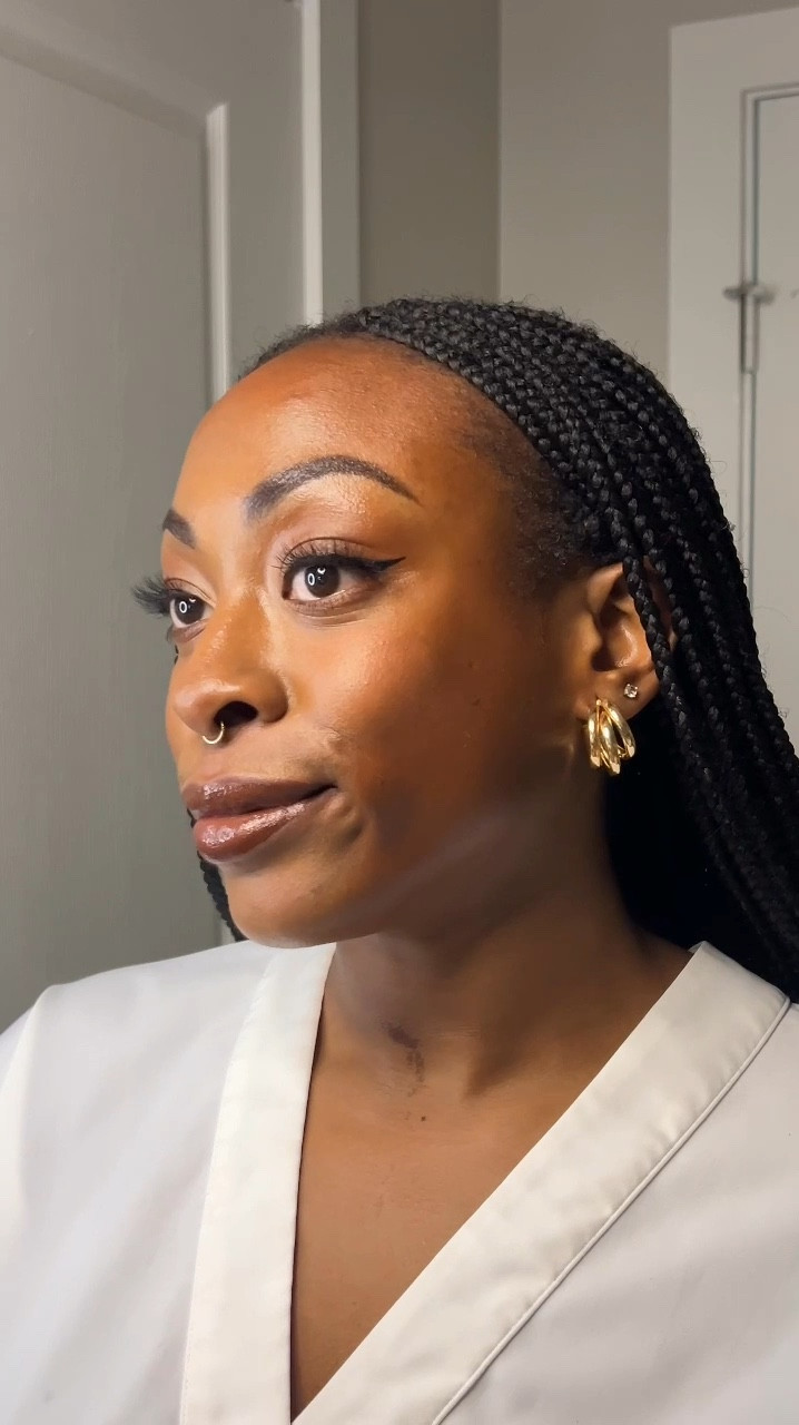 My favorite lip combo 🤎🤎 

Lip Liner: Chestnut from Mac Cosmetics 
Lip Color: Gloss Bomb from Fenty 
Setting spray: Barrier Spray from Mehron 

#LTKGiftGuide #LTKFindsUnder50 #LTKStyleTip