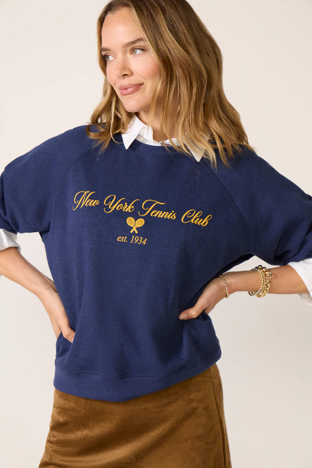 SUNNY SOMEWHERE Women's NYC Tennis Club Raglan Crew Sweatshirt, Size XL, Blue | Evereve