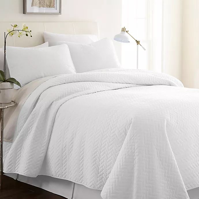 Home Collection Herring 3-Piece Quilt Set | Bed Bath & Beyond