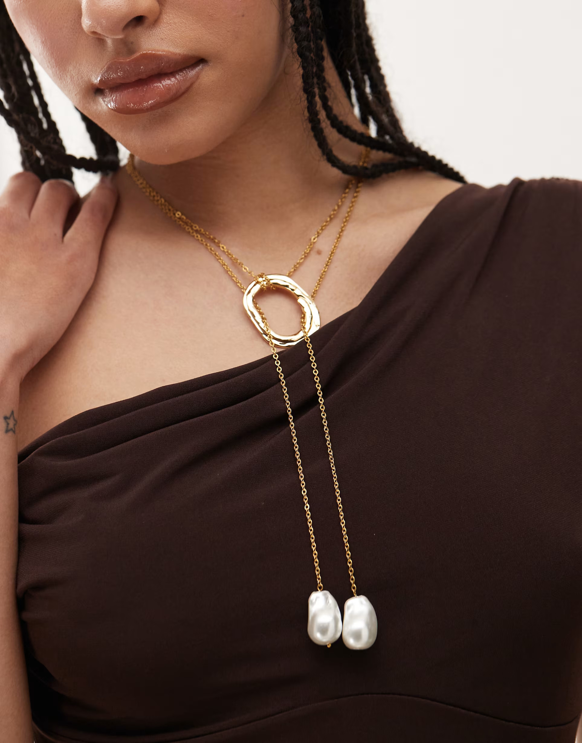 Petit Moments sunset statement lariat necklace with pearl pendants in gold | ASOS (Global)