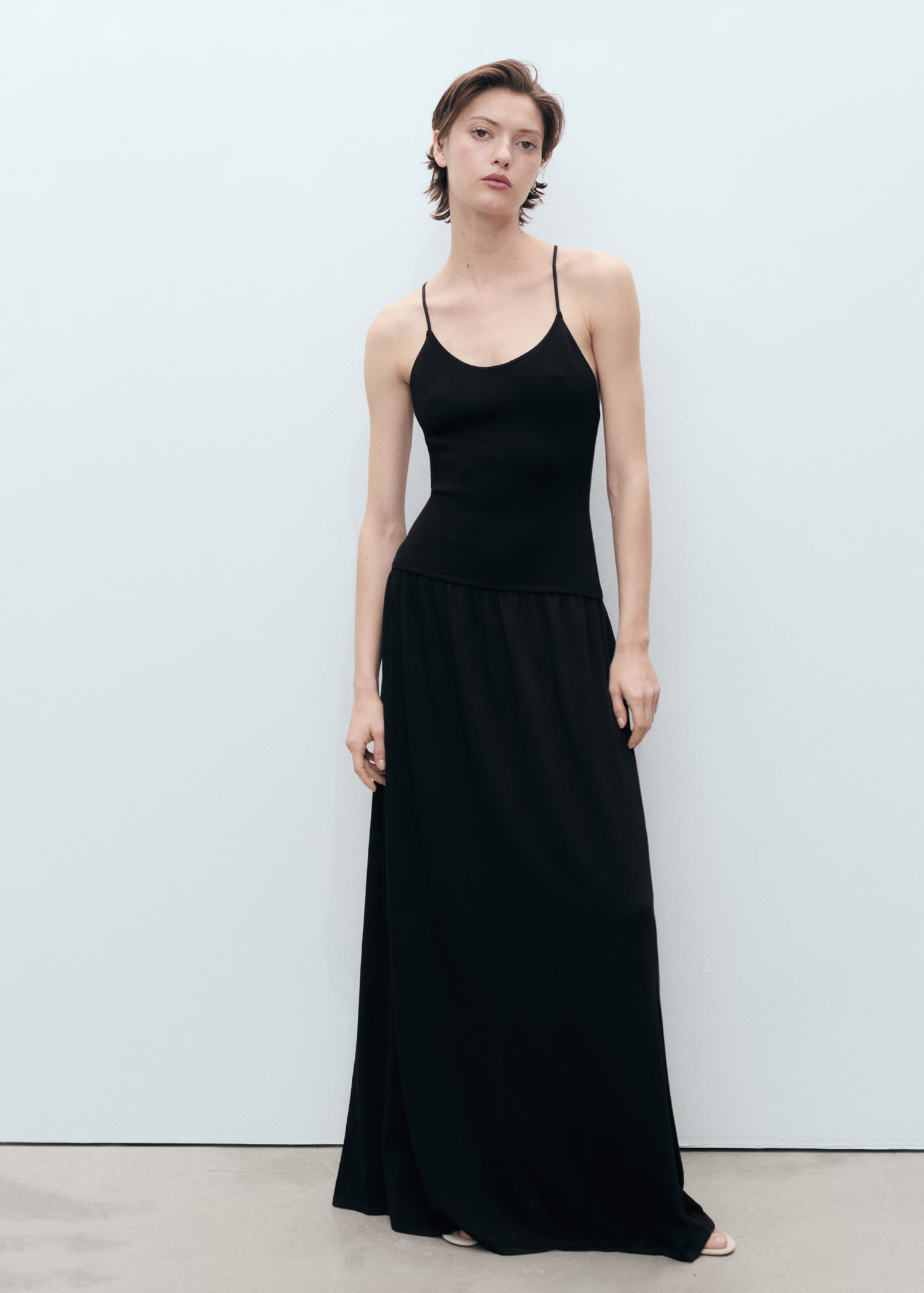 Cross-back knitted dress - Women | MANGO United Kingdom | MANGO (UK)