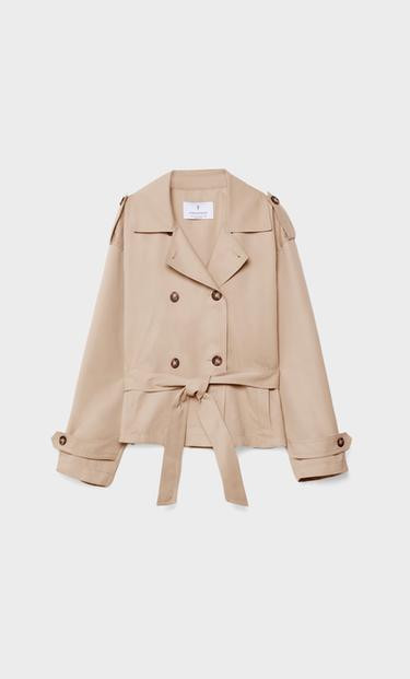 Trench court avec ceinture - Mode femme | Stradivarius France | Stradivarius (FR)