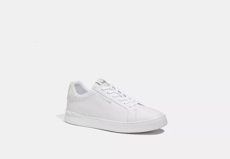 Clip Low Top Sneaker With Signature Canvas | Coach Outlet US