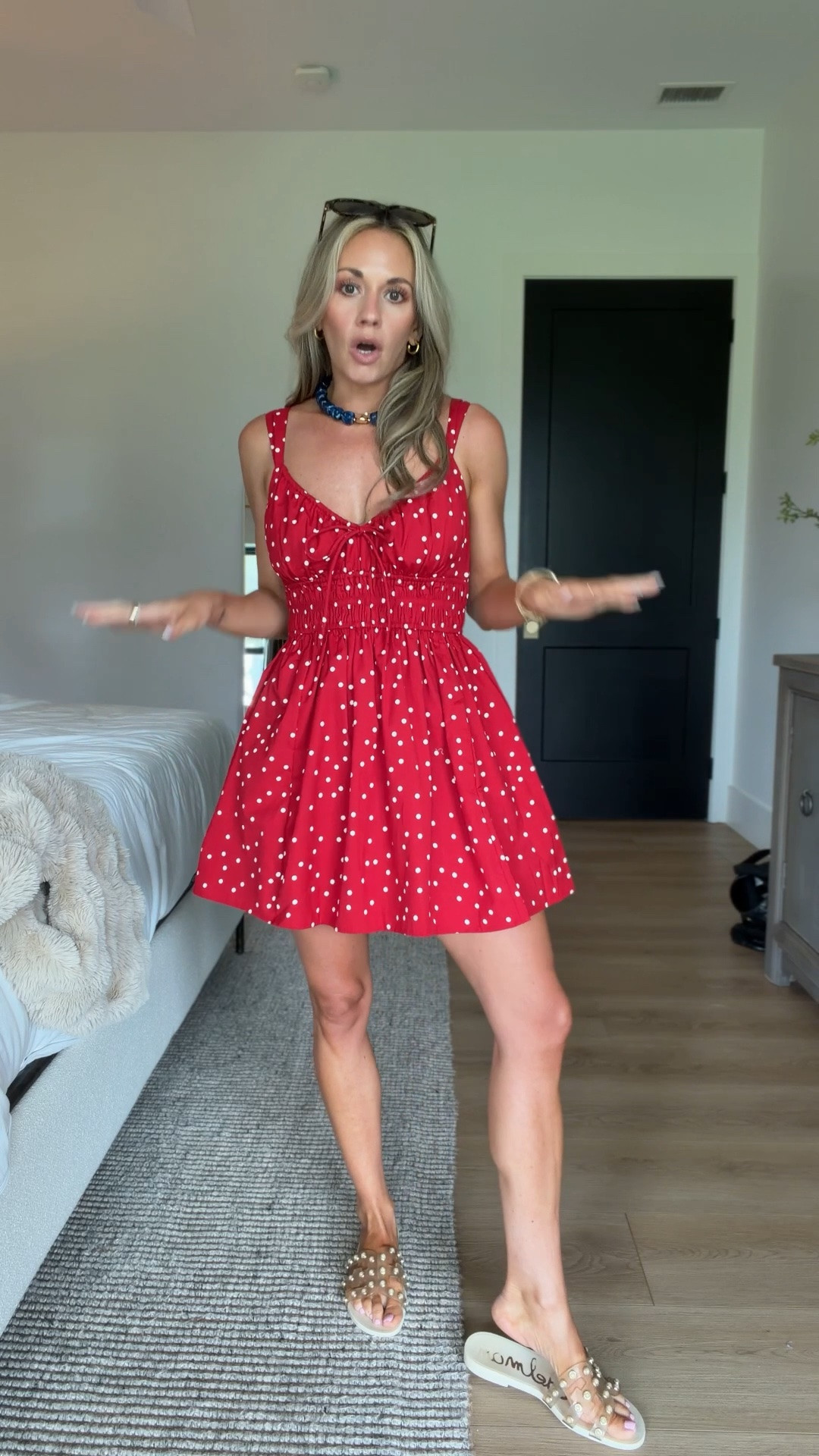 Abercrombie 20% off this romper dress! I’m 5’2 for refenrce and wearing an xs regular length!

#LTKootd #LTKSaleAlert #LTKmomlife