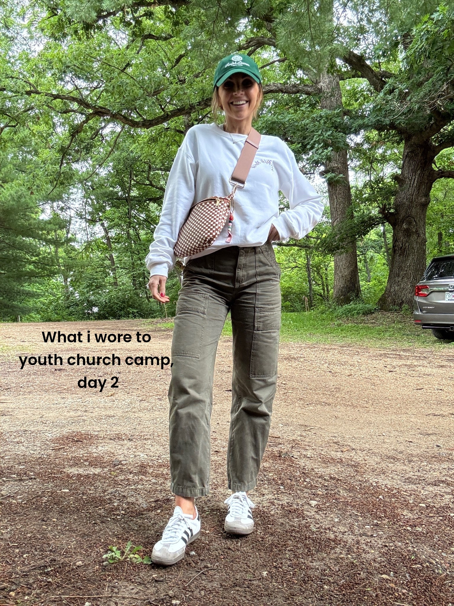 It was a chilly day at camp, so cargoes and a sweatshirt were perfect ￼