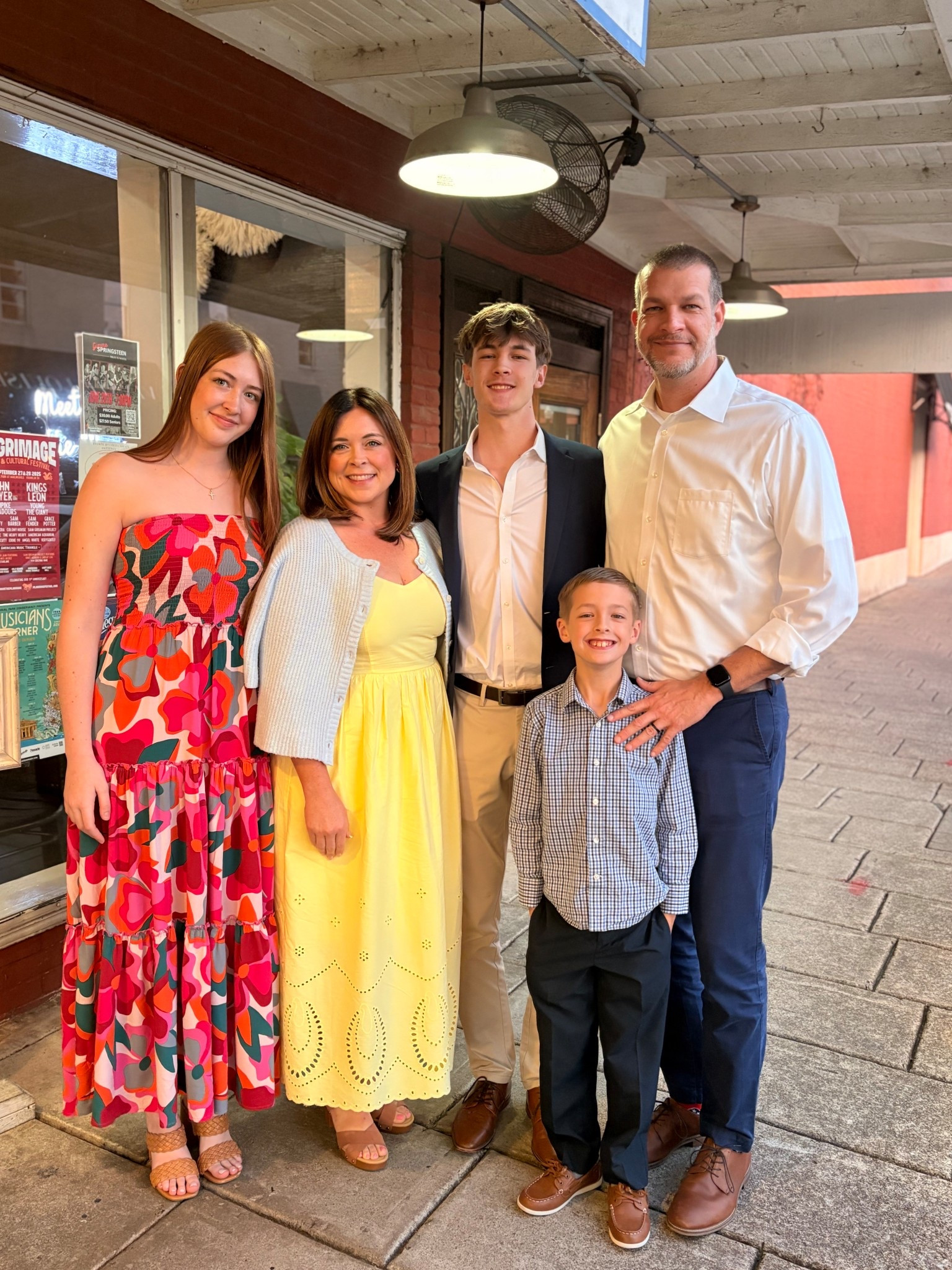 This butter yellow dress is perfect summer events or just a date night!  

#LTKSummerEdit #LTKFindsUnder50 #LTKOver40