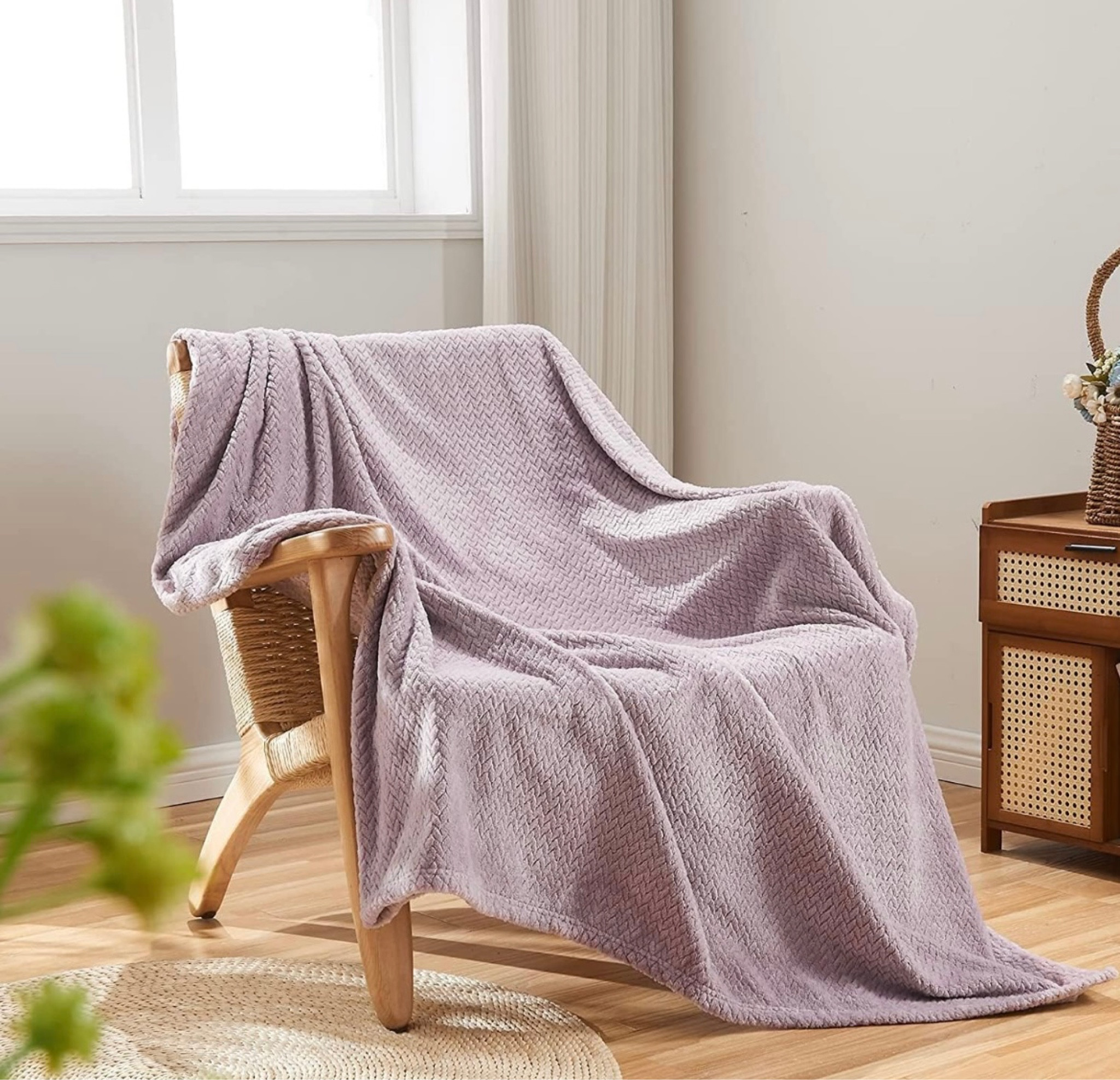 This super soft throw blanket comes in several colors and is only $10!! The perfect small gift during the holidays🎁

#LTKGiftGuide #LTKhome #LTKfindsunder50