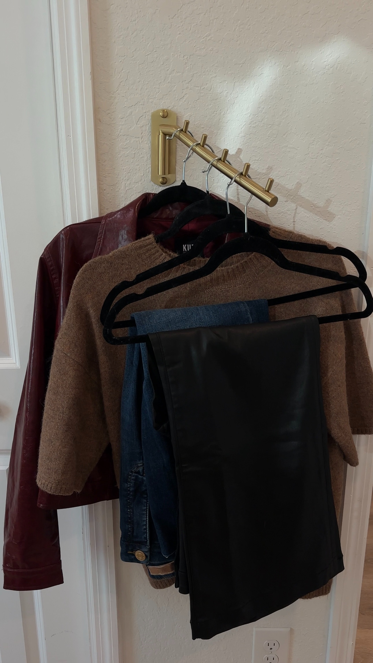 wardrobe staples on sale! The quality of these pieces is insane
Sizing note - definitely recommend sizing down. I did my usual size 4 in both the jeans and the black leather pants and should have done a size 2 in both 

 #LTKValentine 

#LTKootd #LTKSaleAlert