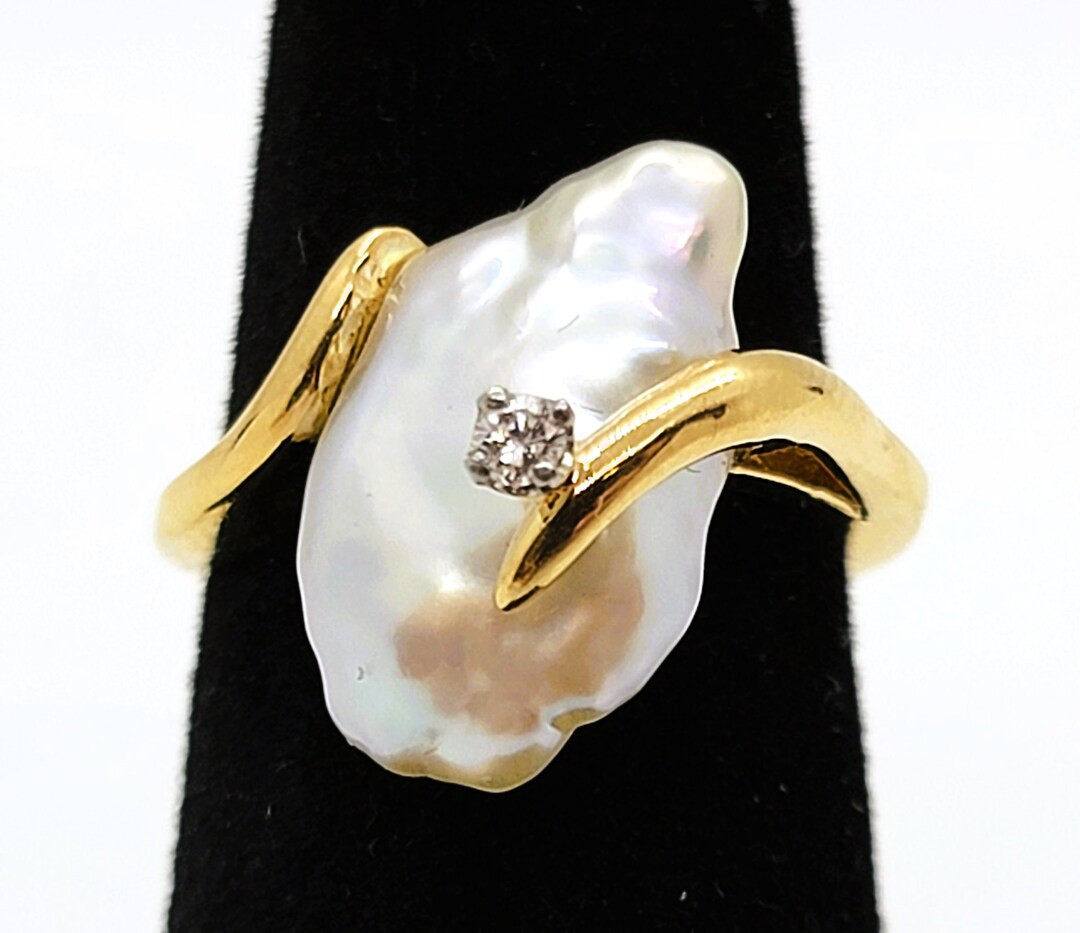 14K Yellow Gold Pearl Diamond Ring Size 4.5 | Etsy (US)