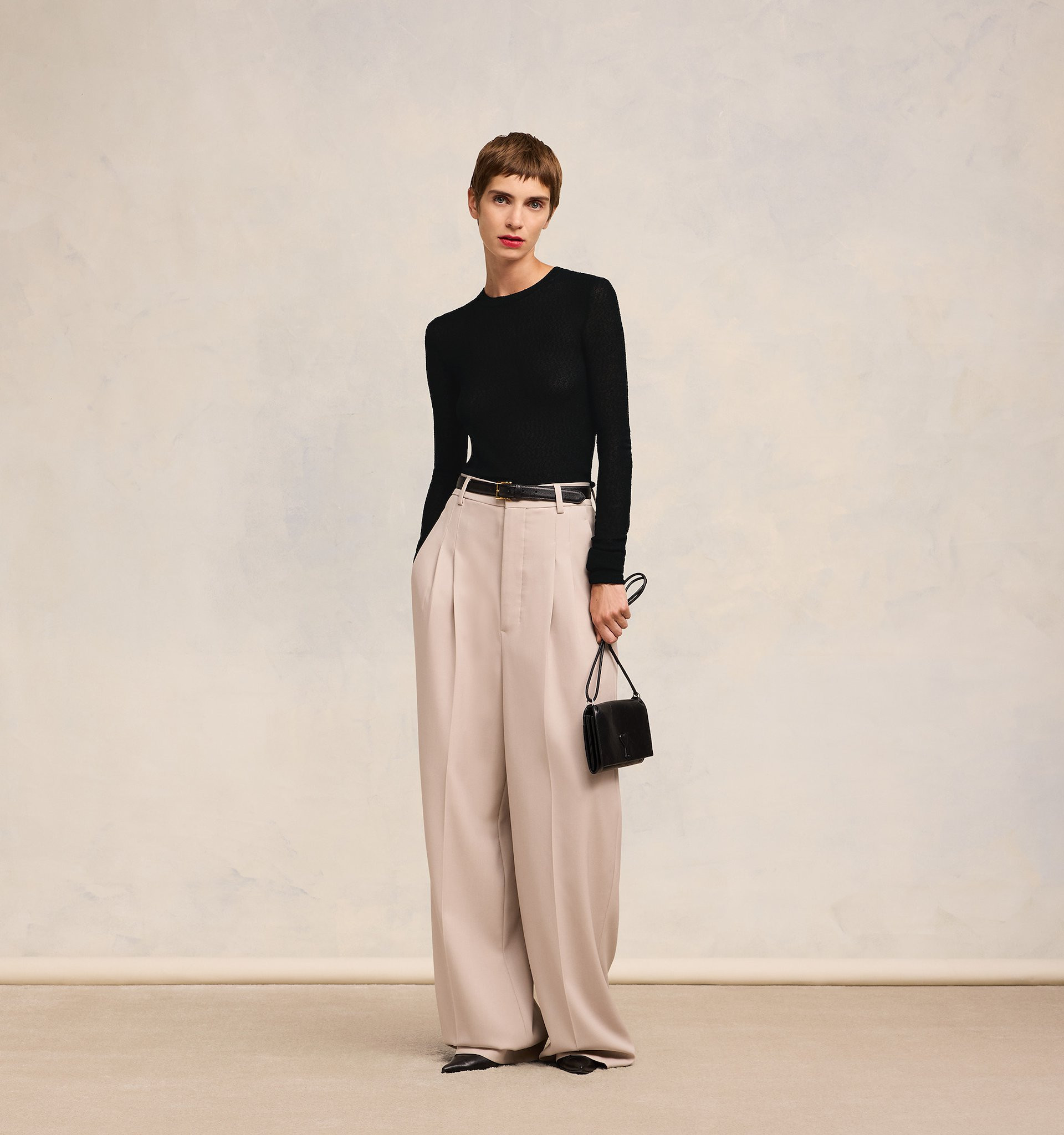 Pull Col Rond Crop Bouclé | AMI Paris FR