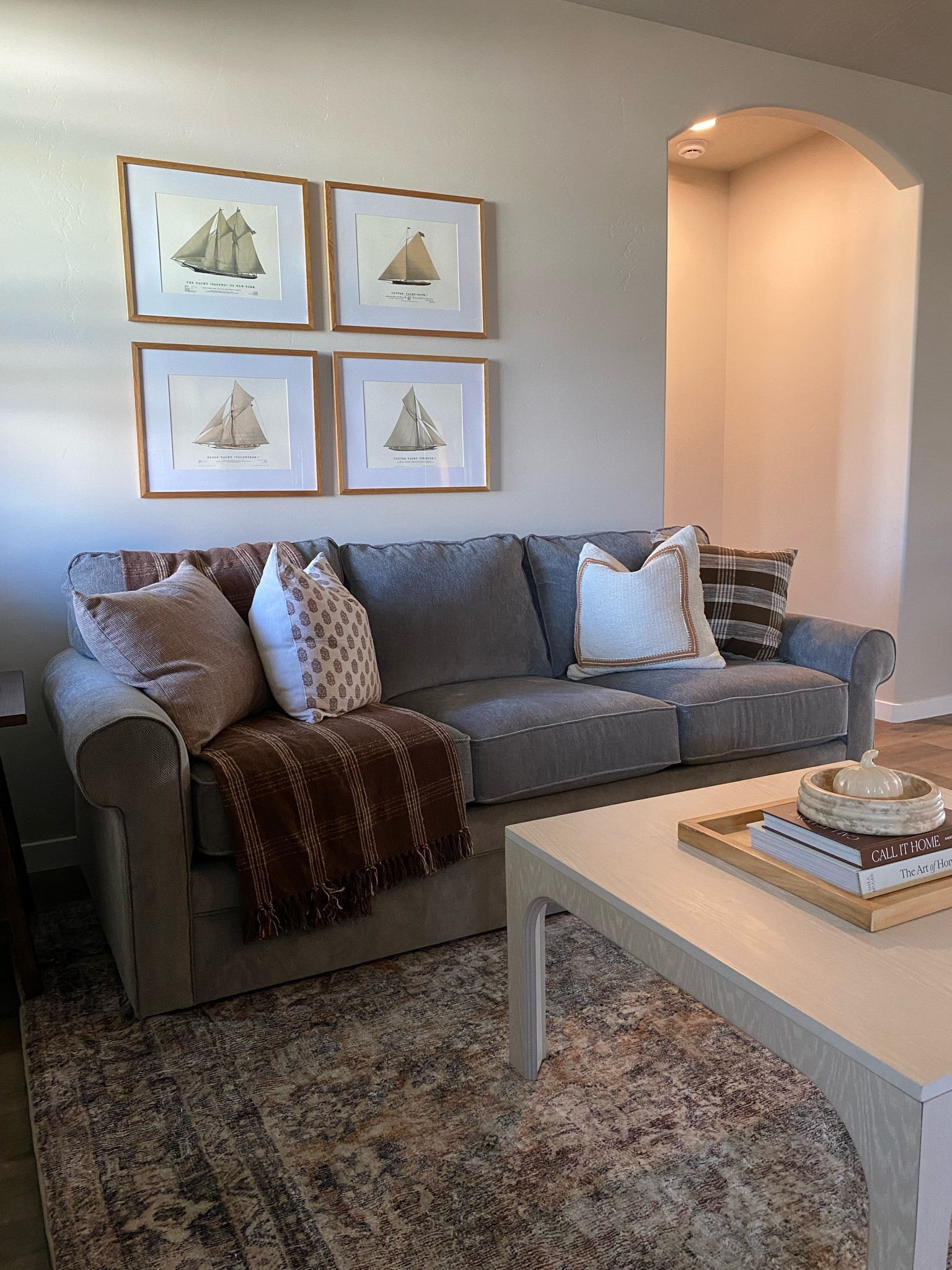 Living room decor

#LTKHome