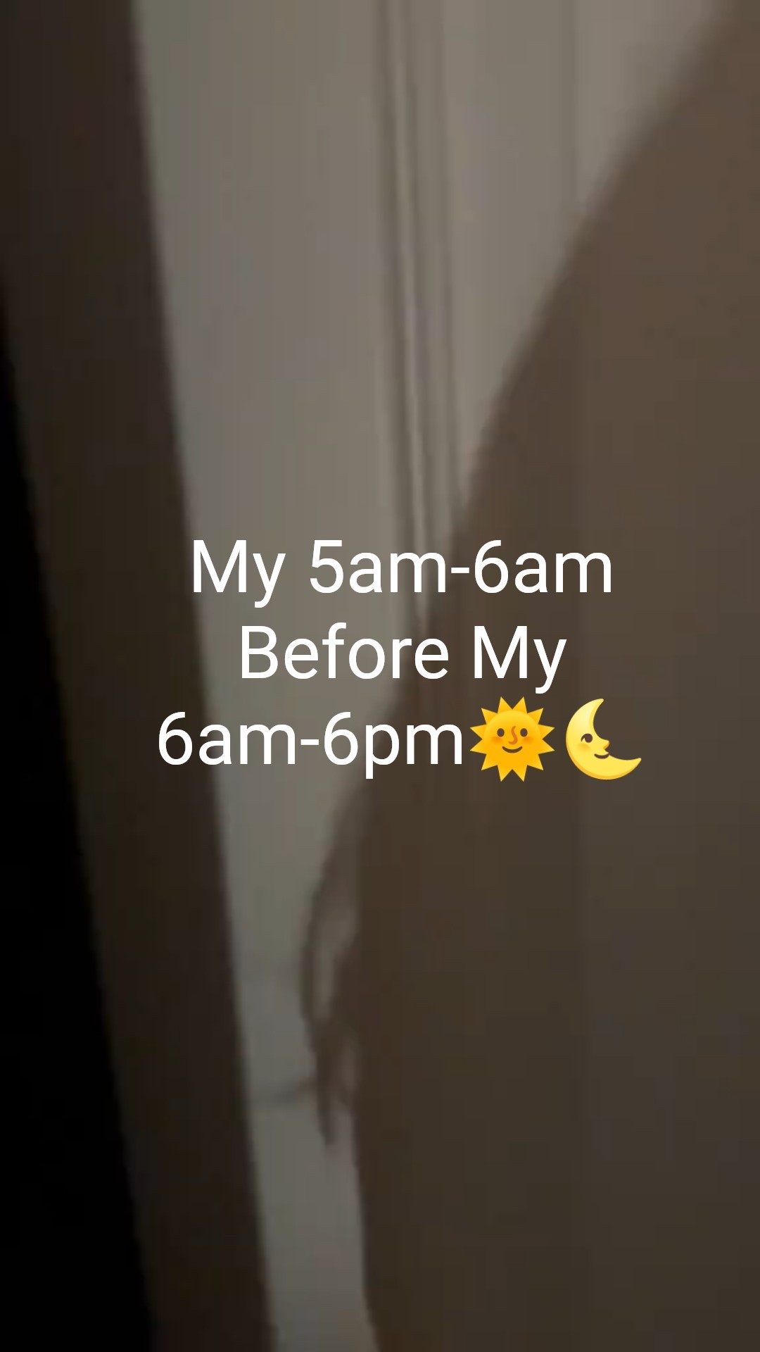 Mornings before work 🌞! (p.s. I swear I am a morning person lol) 