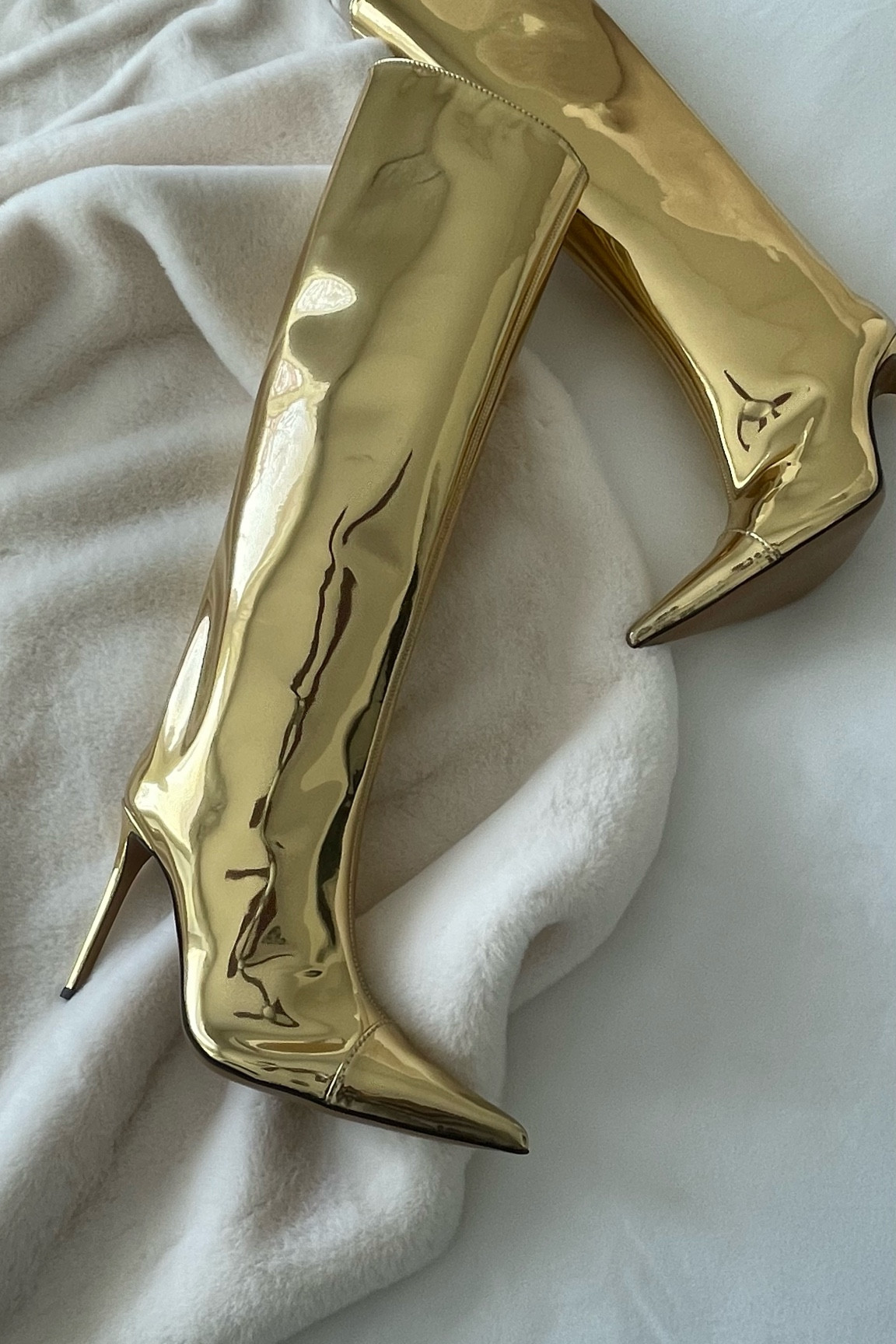 You can never have enough! Boot season is here and these @alexandreVauthier
Beauts are on sale! Fund out where. Link in Bio! Xo

#LTKsalealert #LTKstyletip #LTKSeasonal