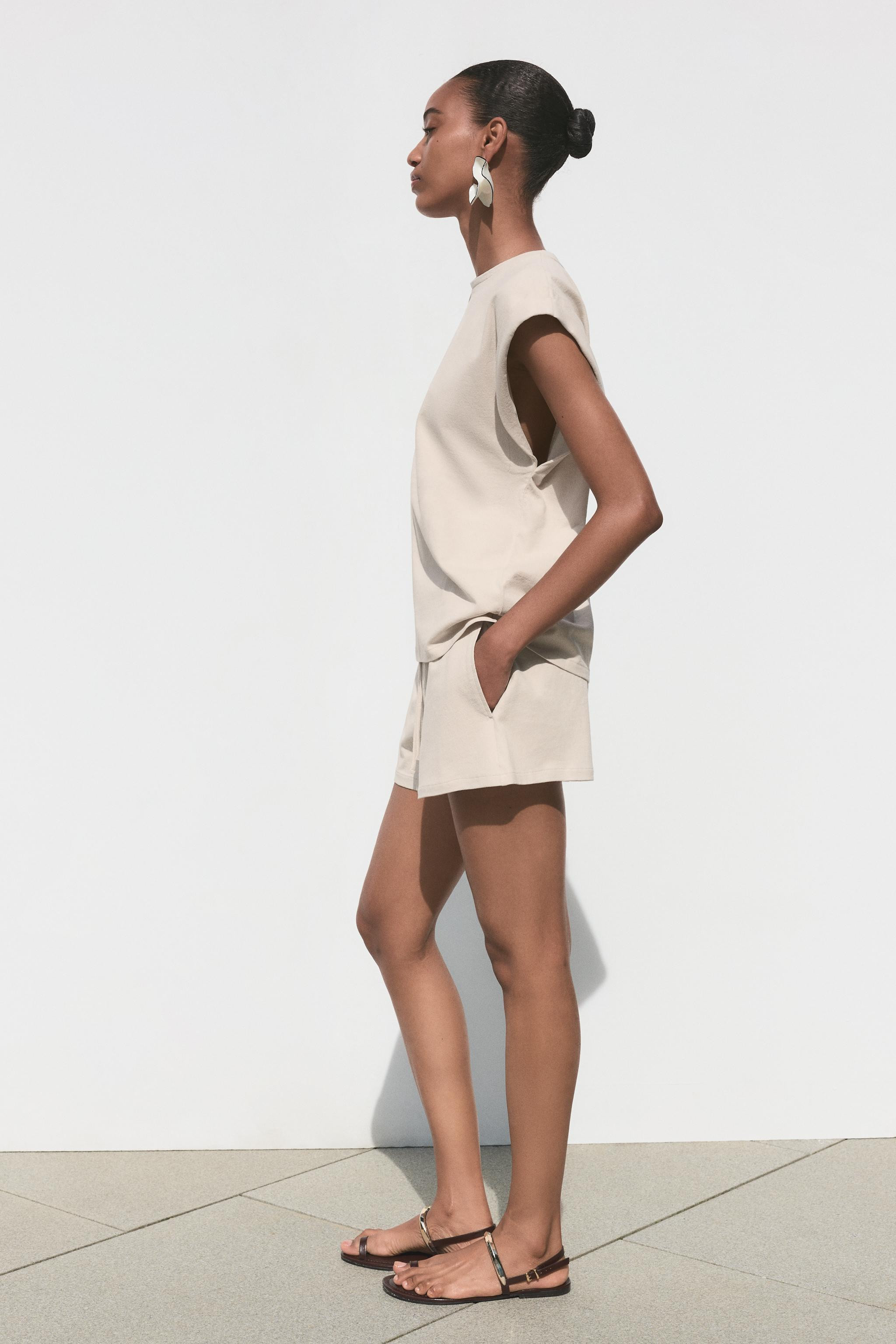 RUSTIC DROP SHOULDER T-SHIRT | Zara US