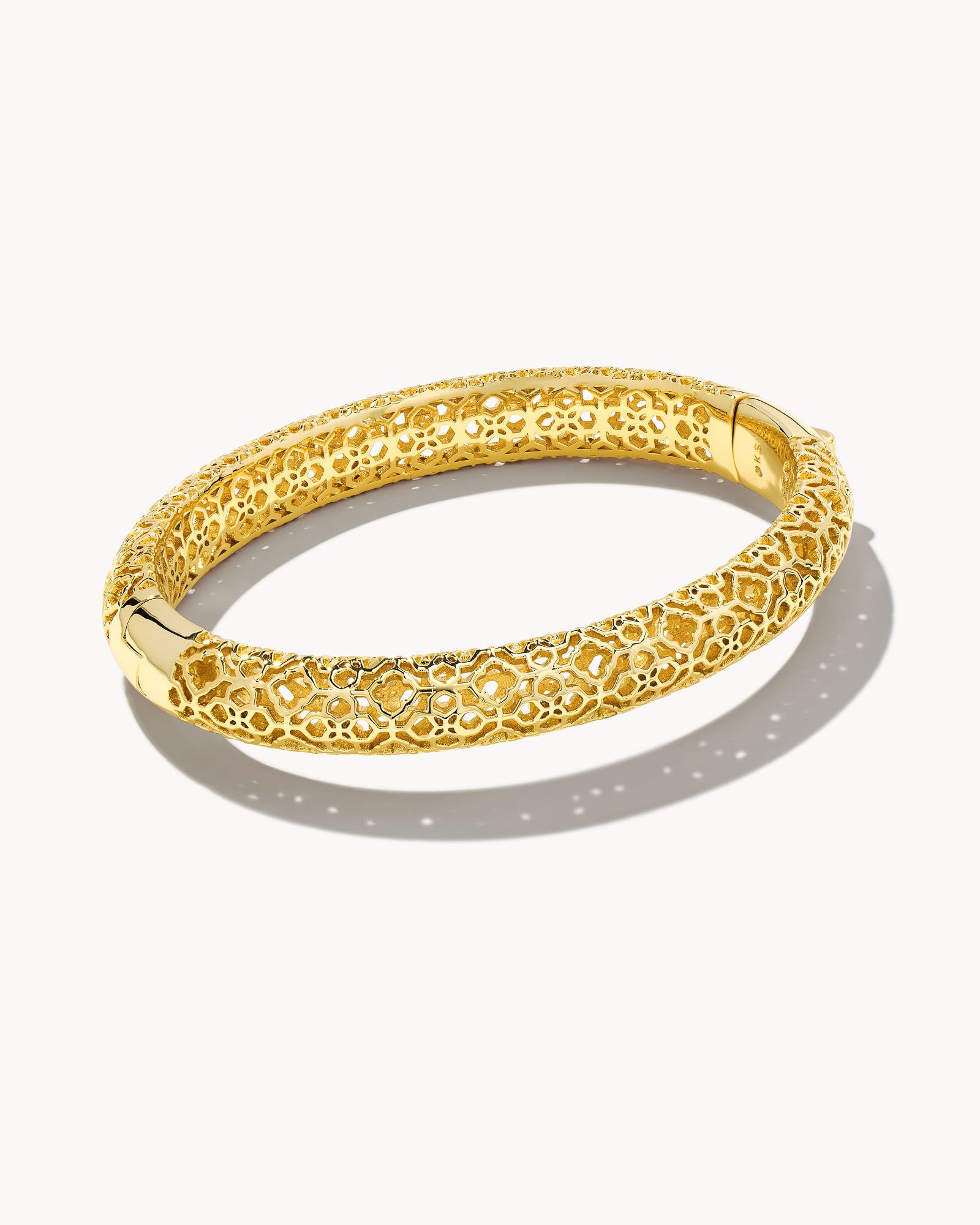 Abbie Bangle Bracelet in Gold | Kendra Scott
