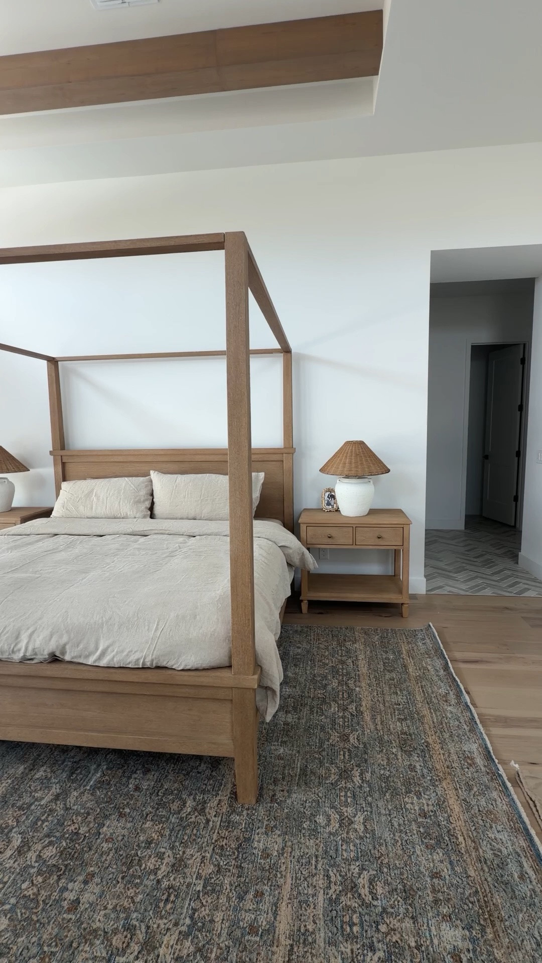 I wanted my bed to feel like a luxury hotel without the luxury hotel price tag.
This Quince duvet cover + sheet set has been one of my highest ROI home purchases. It looks expensive, gets softer with every wash, and somehow makes the whole bedroom feel more put together.
The kind of upgrade you notice every single day.
@Quince #quincepartner @shop.Itk #liketkit 

quince bedding | linen duvet cover | organic cotton sheets | bedroom refresh | cozy home finds | luxury for less | home decor favorites

#LTKHome