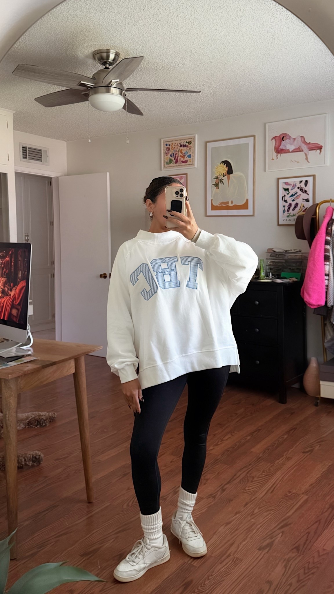 a comfy cozy wfh outfit 🫶🏼
—
wearing a medium in the sweatshirt and it’s perfectly oversized!! 
—


#LTKStyleTip #LTKActive #LTKShoeCrush