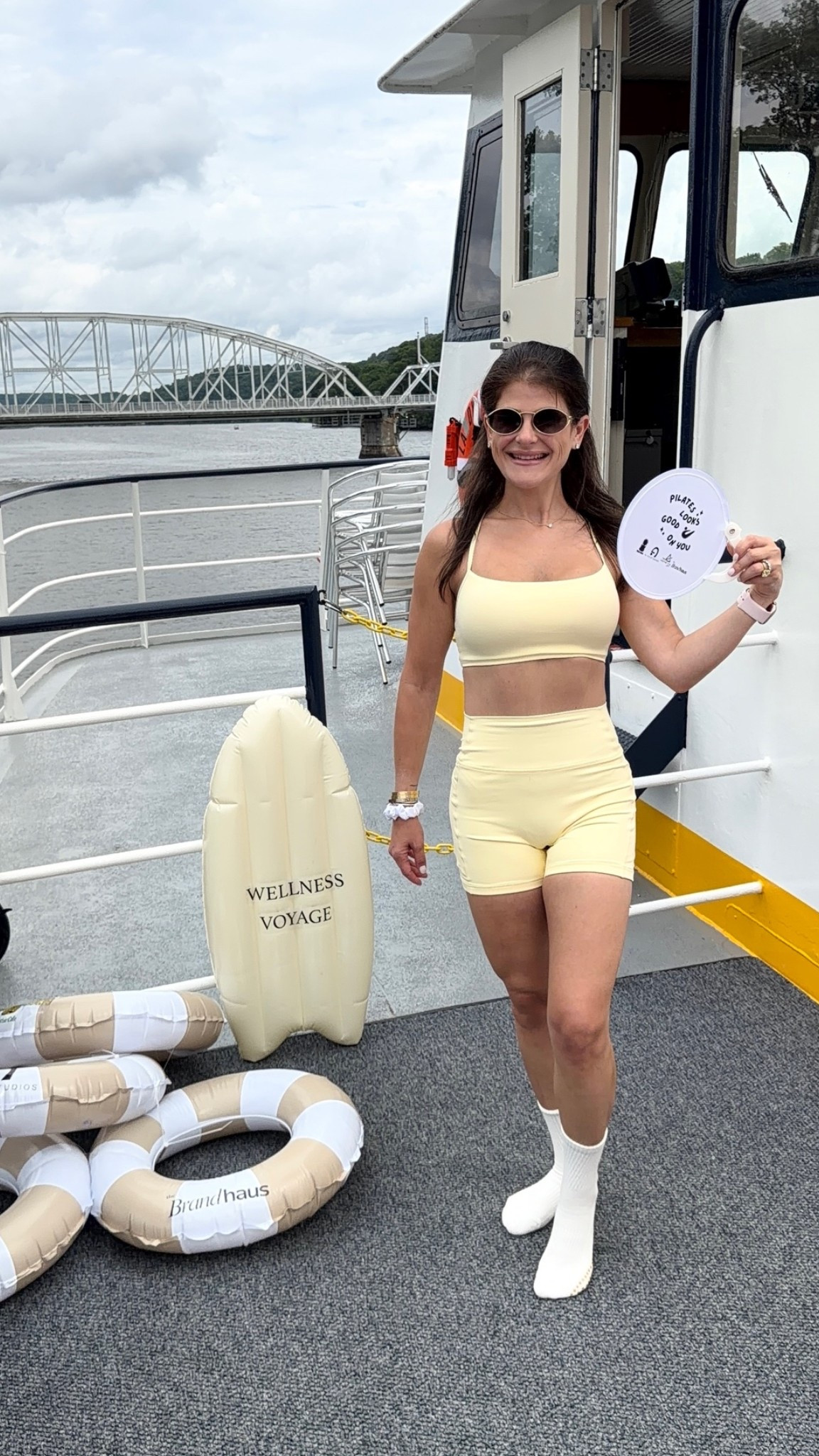 I know you’re going to be so shocked,  but this isn’t Alo… and the quality is just as good 💛 #athleisure

#LTKPetite #LTKActive #LTKfitnessgoals