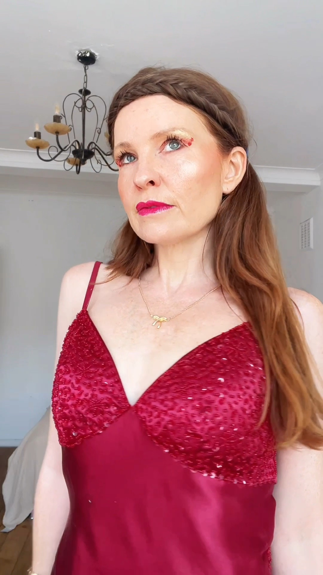 Fairy in red 🧚‍♀️.
.

#LTKbeauty #LTKfestival #LTKpartywear