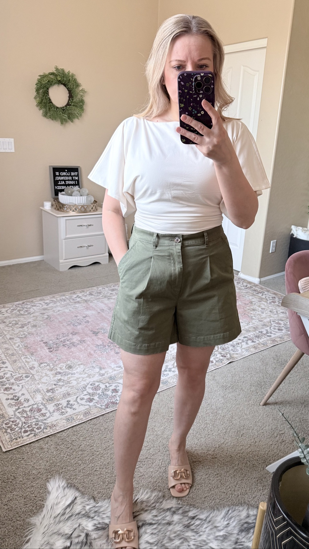 The Abercrombie & Fitch Flutter Sleeve Slash top is a top seller for a reason. It’s soft, flattering, and stylish. The cut is great for both the office and casual settings, offering a professional yet comfortable look.

#LTKOver40 #LTKSeasonal #LTKPetite