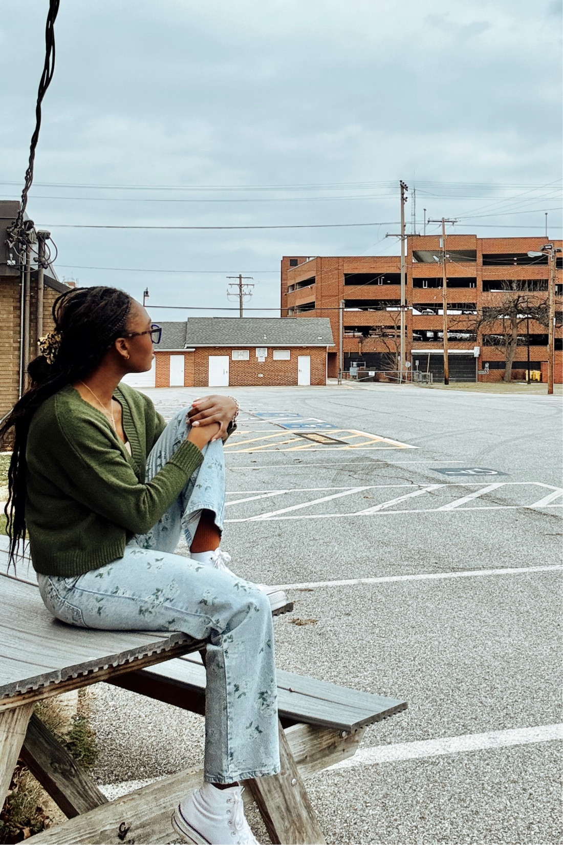 90s inspired outfit from Target. Great for a casual work OOTD. 

#LTKworkwear #LTKfindsunder50 #LTKSeasonal