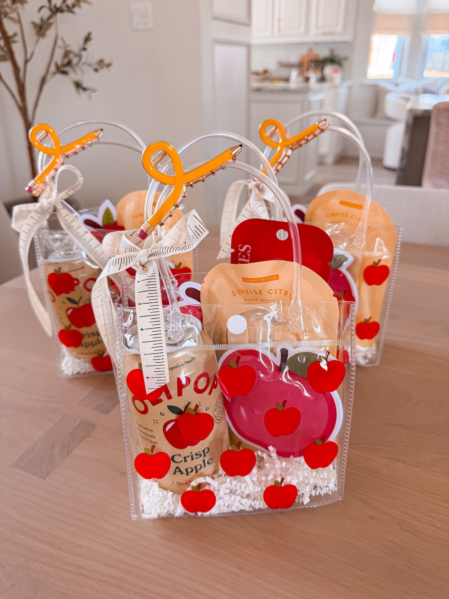 teacher appreciation gift idea 🍎✨

found these apple bags on amazon and knew i had to make a gift with them… they basically do the work for you 😅

just added a few simple things inside + ribbon and it turned out SO cute

linked everything i used to put this together so you can easily recreate it for teacher appreciation week

#ltkhome #ltkseasonal #teachergiftideas
