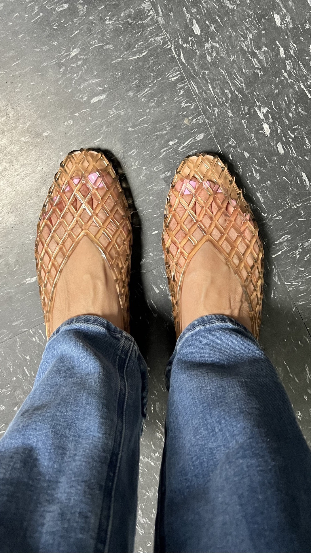 These are the most comfortable flats I have ever worn and they’re jellies! I would have never thought!! The jellies I wore back in the day were not comfortable at all! I need allll the colors!

#LTKootd #LTKWorkwear #LTKmomlife