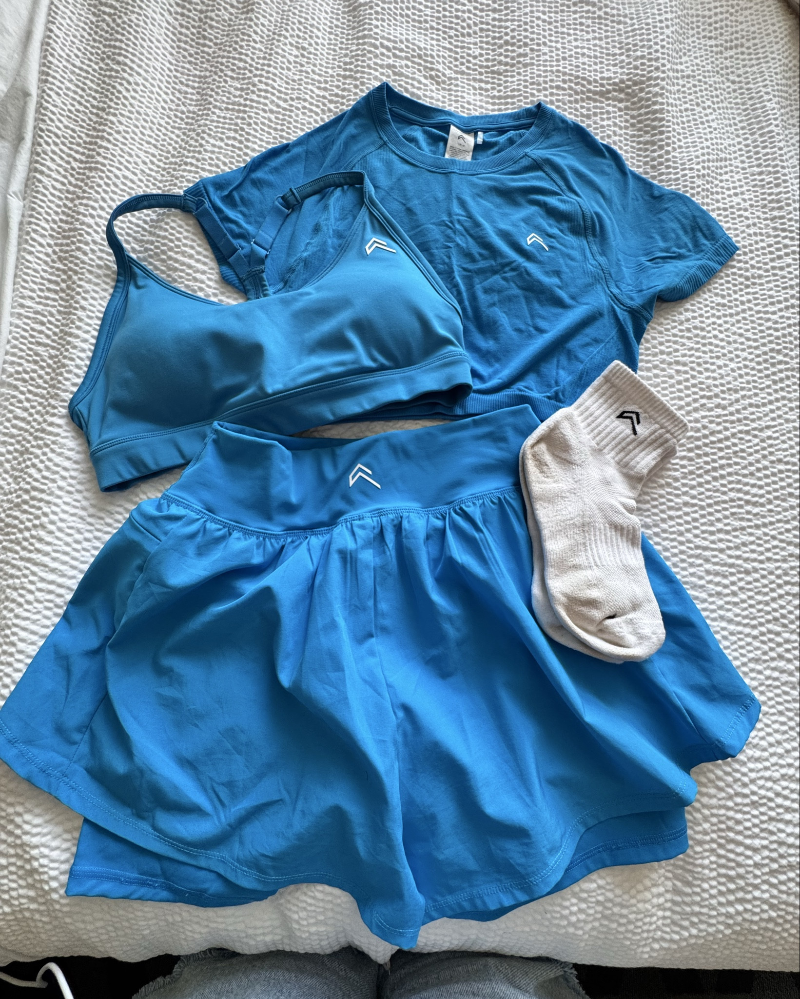 Size Medium in everything 

#LTKFindsUnder50 #LTKSummerEdit #LTKActive