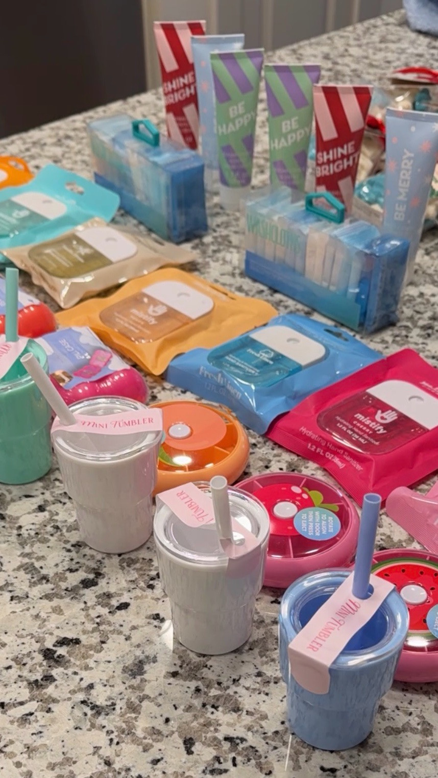 AFFORDABLE HOLIDAY GIFT IDEAS!
This winter kit came together really cute and was under $30! Perfect for a car kit to have on hand as you make your way through the holidays! Items are from Five Below and Target!

#LTKGiftGuide #LTKHoliday