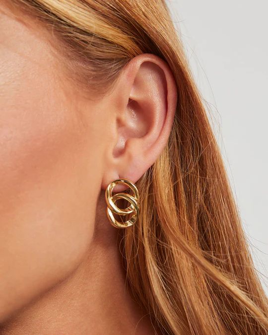 Cobra Linked Oval Stud Earrings | VICI Collection