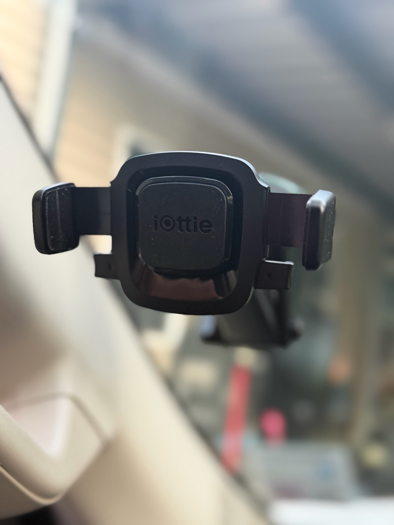 For everyone asking what mount I use to film on the go, this is the car mount I use!📸

#LTKSaleAlert #LTKTravel